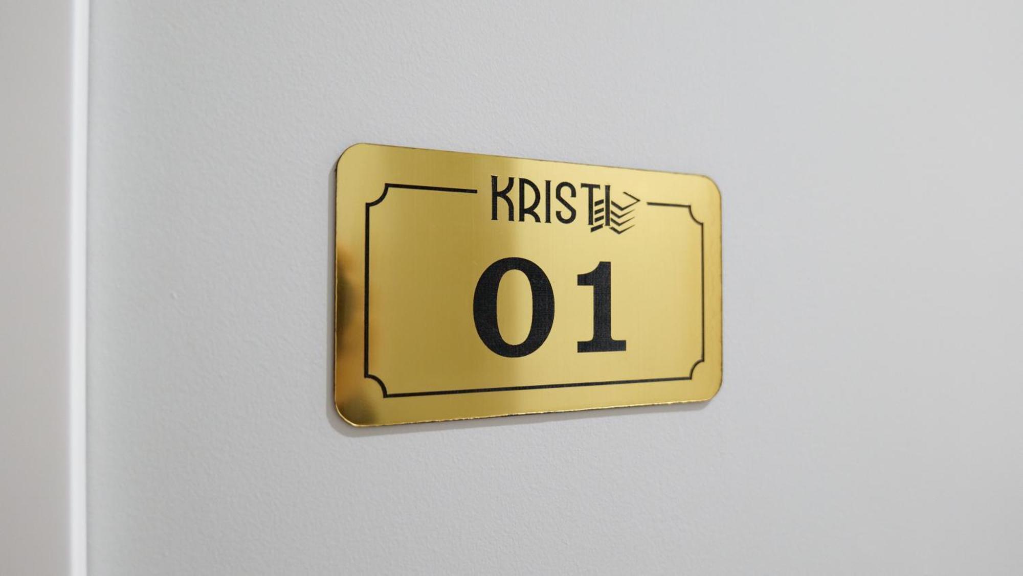 Kristi Apartments 01 Tiranë Ngoại thất bức ảnh